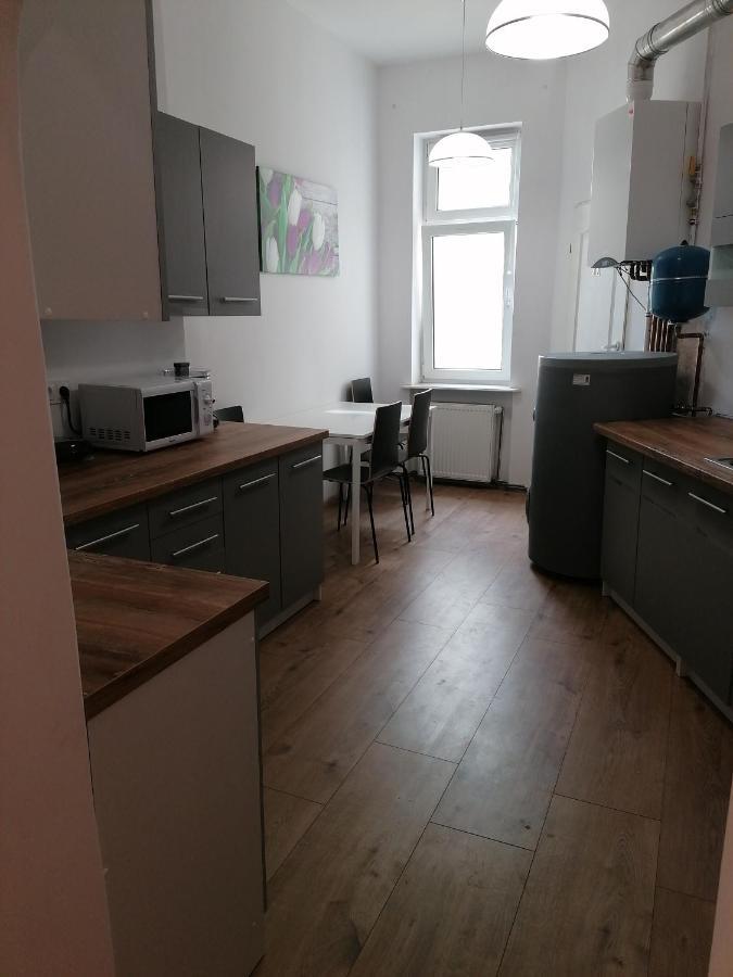 Hostel Tulip - Pokoj Jednoosobowy Nr 3 Ze Wspolna Lazienka I Kuchnia Szczecin Bagian luar foto