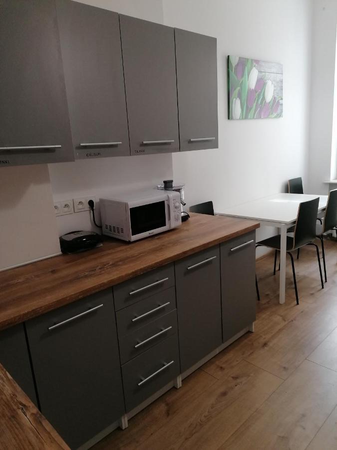Hostel Tulip - Pokoj Jednoosobowy Nr 3 Ze Wspolna Lazienka I Kuchnia Szczecin Bagian luar foto