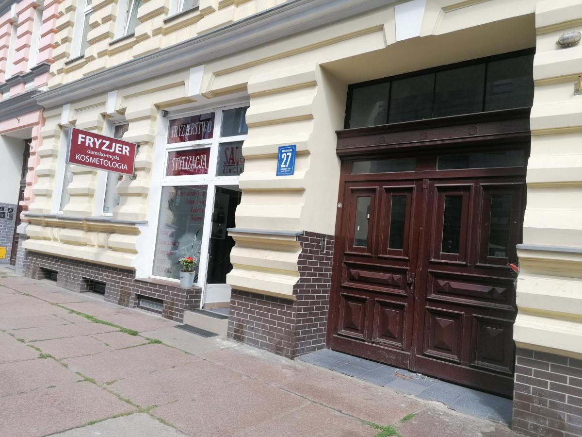 Hostel Tulip - Pokoj Jednoosobowy Nr 3 Ze Wspolna Lazienka I Kuchnia Szczecin Bagian luar foto