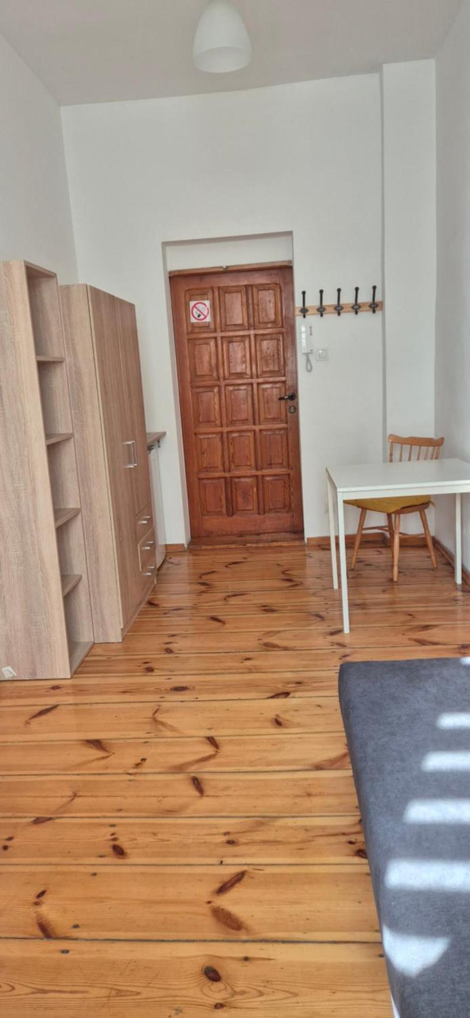 Hostel Tulip - Pokoj Jednoosobowy Nr 3 Ze Wspolna Lazienka I Kuchnia Szczecin Bagian luar foto